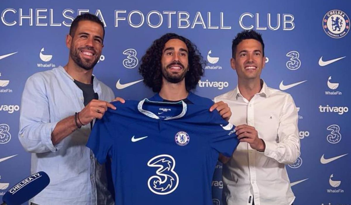 Chelsea signs Brighton defender Marc Cucurella